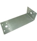 Squadra con fori per sospensioni H 12cm  Larghezza 3.5cm  100 pezzi